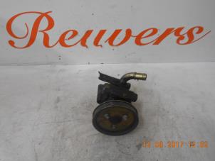 Usagé Pompe de direction Rover 200 (RF) 214 Si 1.4 16V Prix € 50,00 Règlement à la marge proposé par Autorecycling Reuvers B.V.
