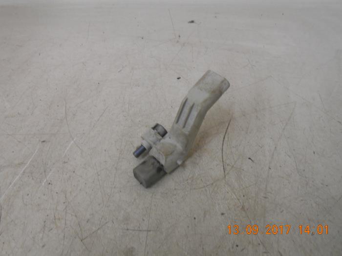 Begagnade Vevaxelsensor Volkswagen Polo Pris € 15,00 Marginaltabell erbjuds av Autorecycling Reuvers B.V.