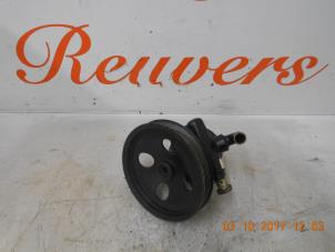 Used Power steering pump Mitsubishi Carisma 1.6i 16V Price € 50,00 Margin scheme offered by Autorecycling Reuvers B.V.
