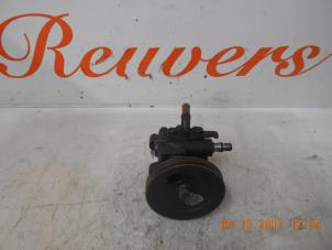 Used Power steering pump Hyundai H-100 2.5 Diesel Price € 50,00 Margin scheme offered by Autorecycling Reuvers B.V.