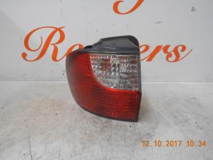 Used Taillight, left Hyundai H-1/Starex Travel 2.5 TCI Price € 35,00 Margin scheme offered by Autorecycling Reuvers B.V.