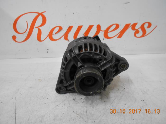 Używane Pradnica Fiat Stilo MW (192C) 1.6 16V Cena € 35,00 Procedura marży oferowane przez Autorecycling Reuvers B.V.