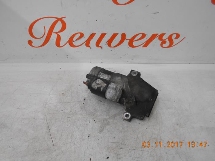 Gebrauchte Anlasser Ford Galaxy (WGR) 2.8i V6 24V Preis € 35,00 Margenregelung angeboten von Autorecycling Reuvers B.V.