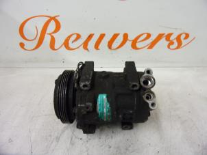 Used Air conditioning pump Renault Clio II (BB/CB) 1.4 Price € 75,00 Margin scheme offered by Autorecycling Reuvers B.V.
