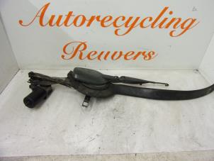 Used Wiper motor + mechanism Mercedes E diesel (W124) 2.0 200 D Price € 50,00 Margin scheme offered by Autorecycling Reuvers B.V.