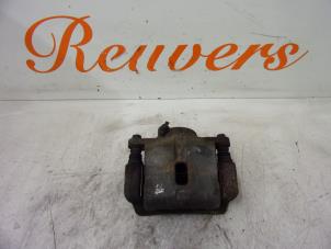 Used Front brake calliper, right Hyundai Atos 1.1 12V Price € 45,00 Margin scheme offered by Autorecycling Reuvers B.V.