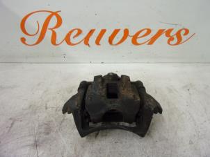 Used Front brake calliper, left Mercedes A (W169) 2.0 A-160 CDI 16V 5-Drs. Price € 30,00 Margin scheme offered by Autorecycling Reuvers B.V.