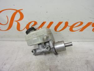 Used Master cylinder Mercedes A (W169) 2.0 A-160 CDI 16V 5-Drs. Price € 25,00 Margin scheme offered by Autorecycling Reuvers B.V.