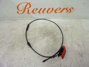 Used Bonnet release cable Mercedes A (W169) 2.0 A-160 CDI 16V 5-Drs. Price € 15,00 Margin scheme offered by Autorecycling Reuvers B.V.