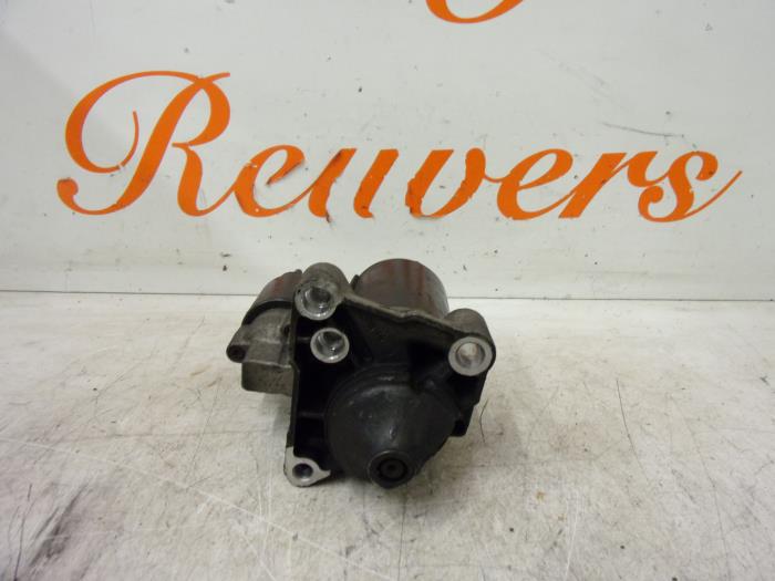 Starter from a Renault Espace (JK) 2.0 Turbo 16V Grand Espace 2005