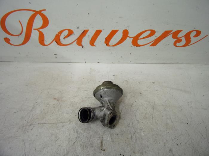 Gebrauchte AGR Ventil Peugeot 206 SW (2E/K) 1.4 HDi Preis € 25,00 Margenregelung angeboten von Autorecycling Reuvers B.V.