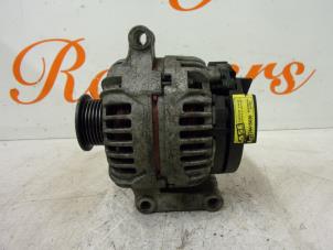 Dynamo van een Ford Transit 2.0 TDdi 16V 260S 2004
