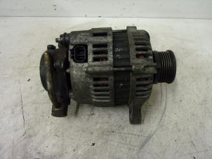 Dynamo van een Hyundai Trajet 2.0 CRDi 16V 2002