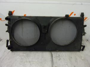 Radiateur d'un Volkswagen Transporter/Caravelle T4 2.5 TDI 1998