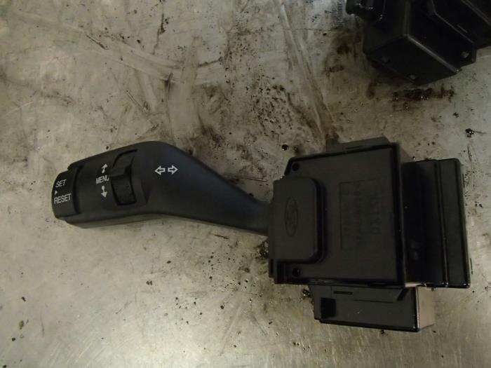 Indicator switch from a Ford Focus C-Max 2.0 TDCi 16V 2006