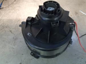 Used Heating and ventilation fan motor Opel Astra H (L48) 1.6 16V Twinport Price € 50,00 Margin scheme offered by Autosloopbedrijf Jan Pronk B.V.