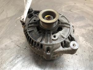 Dynamo van een Opel Vectra B (36) 1.8 16V Ecotec 1999