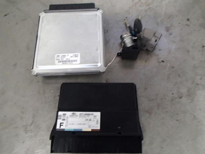 Used Engine management computer Ford Focus 1 Wagon 1.8 TDCi 100 Price € 150,00 Margin scheme offered by Autosloopbedrijf Jan Pronk B.V.
