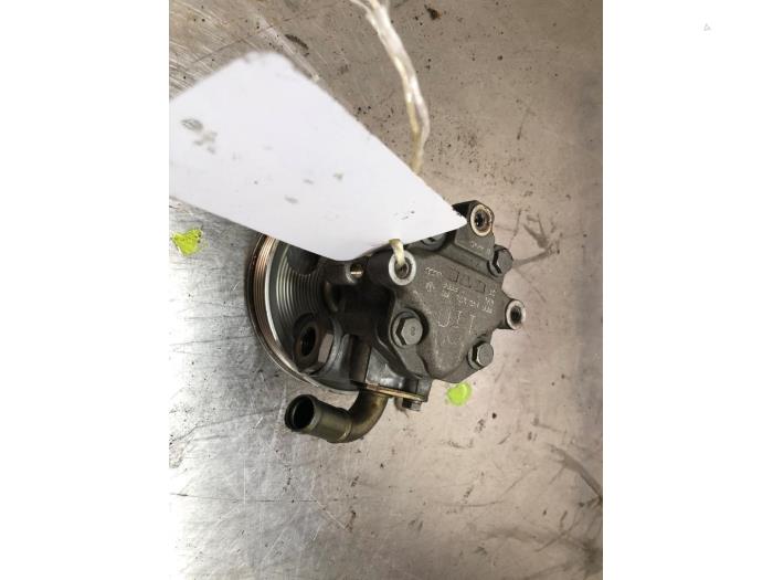 Lenkkraftverstärker Pumpe Audi A4 Avant - BFB KYB 