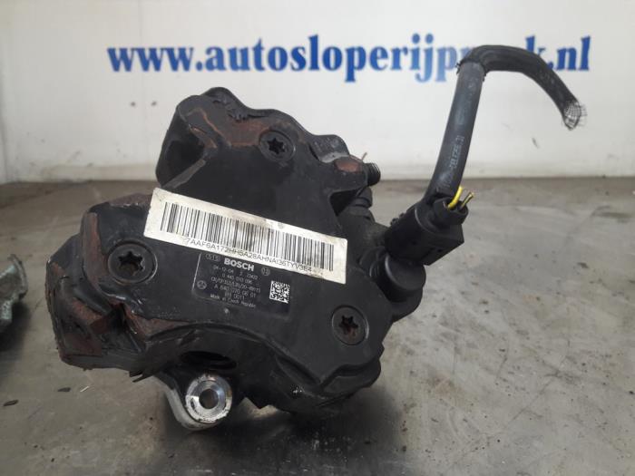 Begagnade Högtryckspump Mercedes A (W169) 2.0 A-180 CDI 16V 3-Drs. Pris € 75,00 Marginaltabell erbjuds av Autosloopbedrijf Jan Pronk B.V.