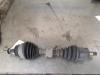Front drive shaft, left from a Volvo S80 (TR/TS), 1998 / 2008 2.4 SE 20V 170, Saloon, 4-dr, Petrol, 2.435cc, 125kW (170pk), FWD, B5244S, 1998-08 / 2003-01, TS61 1999