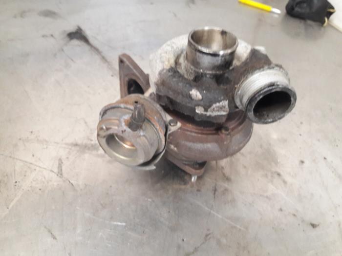 Używane Turbo Volvo S70 2.5 T Turbo 20V Cena € 150,00 Procedura marży oferowane przez Autosloopbedrijf Jan Pronk B.V.