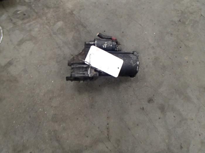 Begagnade Startmotor Ford Transit 2.0 TDdi 16V Pris € 60,00 Marginaltabell erbjuds av Autosloopbedrijf Jan Pronk B.V.