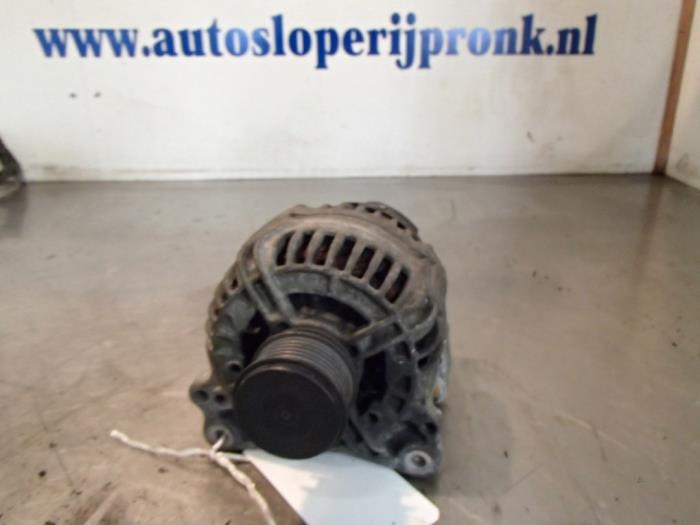 Usagé Dynamo Ford Galaxy (WGR) 1.9 TDI Prix € 45,00 Règlement à la marge proposé par Autosloopbedrijf Jan Pronk B.V.