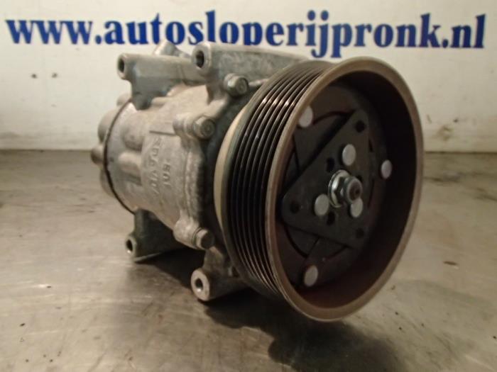 Gebrauchte Klimapumpe Renault Clio III (BR/CR) 1.2 16V TCe 100 Preis € 100,00 Margenregelung angeboten von Autosloopbedrijf Jan Pronk B.V.