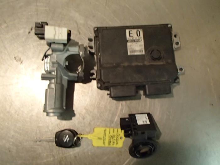 Used Engine management computer Suzuki Swift (ZA/ZC/ZD1/2/3/9) 1.3 VVT 16V 4x4 Price € 150,00 Margin scheme offered by Autosloopbedrijf Jan Pronk B.V.