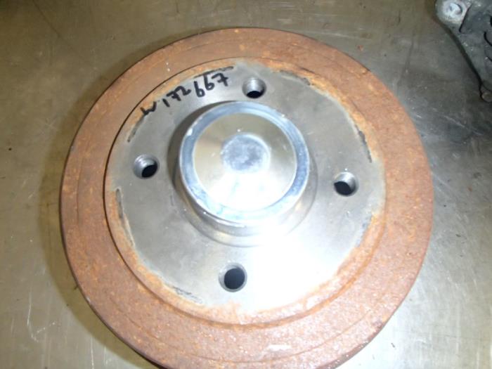 Rear brake drum from a Renault Clio (B/C57/357/557/577) 1.2i Kat. 1996