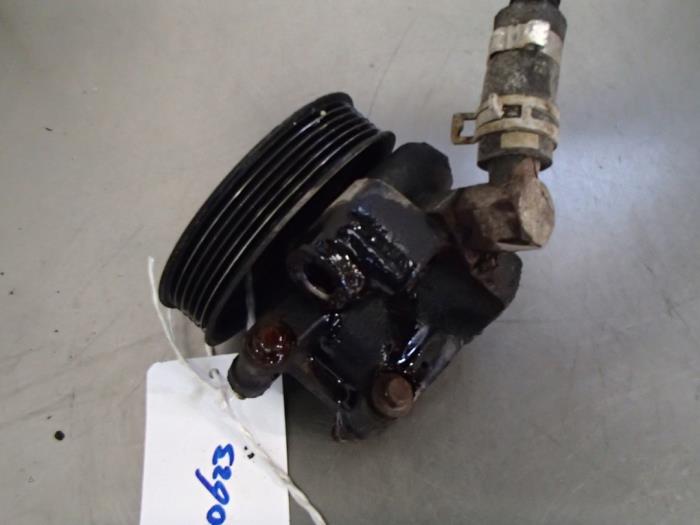 Usagé Pompe de direction Mazda 2 (NB/NC/ND/NE) 1.25 16V Prix € 50,00 Règlement à la marge proposé par Autosloopbedrijf Jan Pronk B.V.