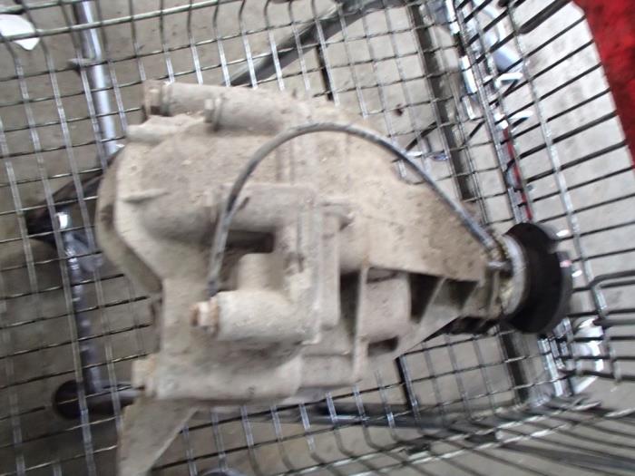 Gebrauchte Differential hinten Mercedes ML I (163) 320 3.2 V6 18V Autom. Preis € 350,00 Margenregelung angeboten von Autosloopbedrijf Jan Pronk B.V.