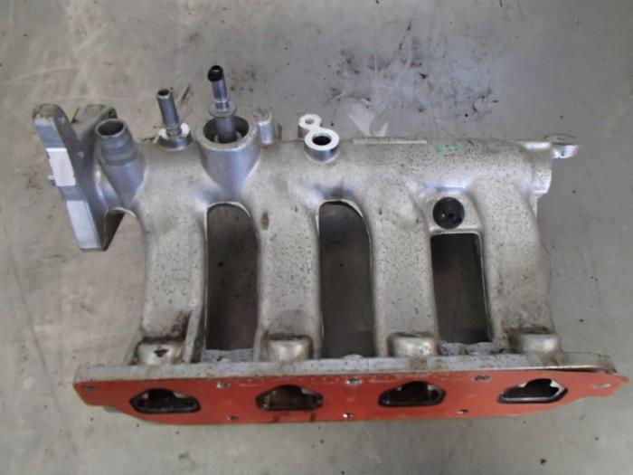 Gebrauchte Ansaugbrugge Renault Clio III (BR/CR) 1.2 16V TCe 100 Preis € 50,00 Margenregelung angeboten von Autosloopbedrijf Jan Pronk B.V.