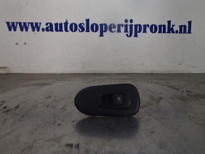 Electric window switch from a Seat Toledo (1M2) 2.3 V5 1999