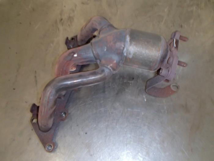 Gebrauchte Abgaskrümmer Volkswagen Polo Variant (6KV5) 1.4 16V Preis € 50,00 Margenregelung angeboten von Autosloopbedrijf Jan Pronk B.V.