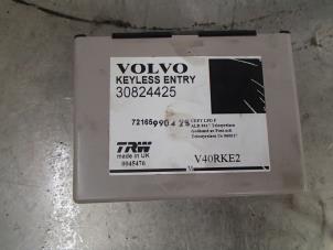Usados Módulo (varios) Volvo V40 (VW) 1.9 D di Precio € 30,00 Norma de margen ofrecido por Autosloopbedrijf Jan Pronk B.V.