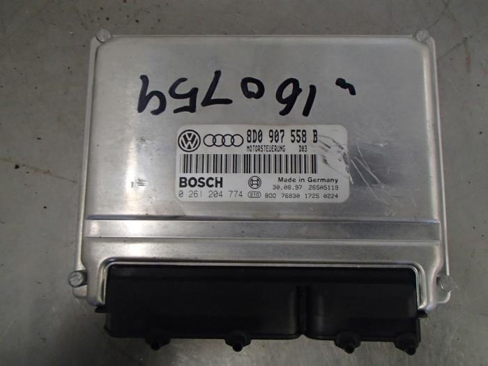 Ordinateur gestion moteur d'un Volkswagen Passat Variant (3B5) 1.8 20V 1997
