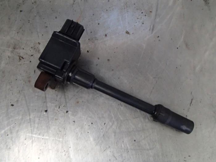Usagé Bobine Mitsubishi Space Wagon (N8/N9) 2.4 16V GDI GLX Prix € 20,00 Règlement à la marge proposé par Autosloopbedrijf Jan Pronk B.V.
