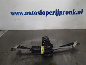 Used Wiper motor + mechanism Audi Cabrio (B4) 2.8 E Price € 25,00 Margin scheme offered by Autosloopbedrijf Jan Pronk B.V.