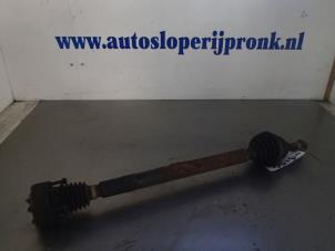 Used Front drive shaft, right Volkswagen Polo III (6N1) 1.4i 60 Price € 35,00 Margin scheme offered by Autosloopbedrijf Jan Pronk B.V.