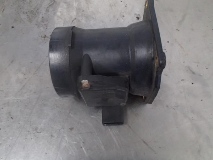Gebrauchte Luftmassenmesser Audi A6 (C5) 2.4 V6 30V Preis € 40,00 Margenregelung angeboten von Autosloopbedrijf Jan Pronk B.V.