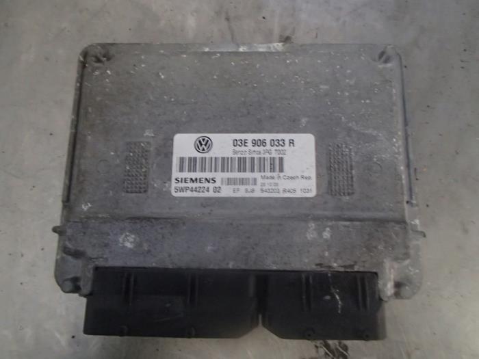 Engine management computer Volkswagen Polo IV (9N1/2/3), 2001 / 2012 1.2 12V, Hatchback, Petrol, 1.198cc, 47kW (64pk), FWD, BME, 2005-04 / 2007-07, 9N3 (Used)