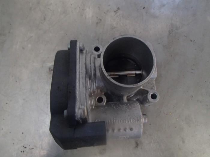 Begagnade Spjällhus Volkswagen Polo IV (9N1/2/3) 1.2 12V Pris € 75,00 Marginaltabell erbjuds av Autosloopbedrijf Jan Pronk B.V.