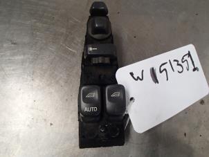 Used Multi-functional window switch Volvo V40 (VW) 1.9 D Price € 25,00 Margin scheme offered by Autosloopbedrijf Jan Pronk B.V.