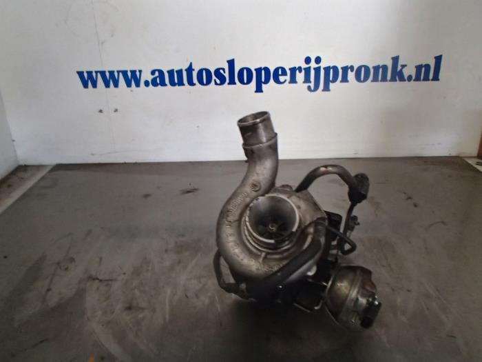Usagé Turbo Renault Espace (JK) 3.0 dCi V6 24V Grand Espace Prix € 150,00 Règlement à la marge proposé par Autosloopbedrijf Jan Pronk B.V.