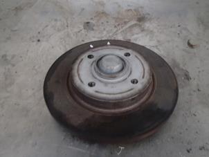 Used Rear hub Citroen C4 Picasso (UD/UE/UF) 1.6 HDi 16V 110 Price € 40,00 Margin scheme offered by Autosloopbedrijf Jan Pronk B.V.