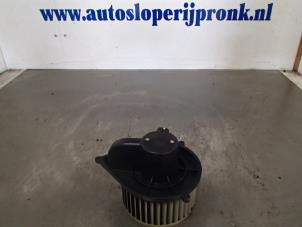 Usados Motor de ventilador de calefactor Peugeot Boxer (230L) 2.8 HDi Precio € 40,00 Norma de margen ofrecido por Autosloopbedrijf Jan Pronk B.V.