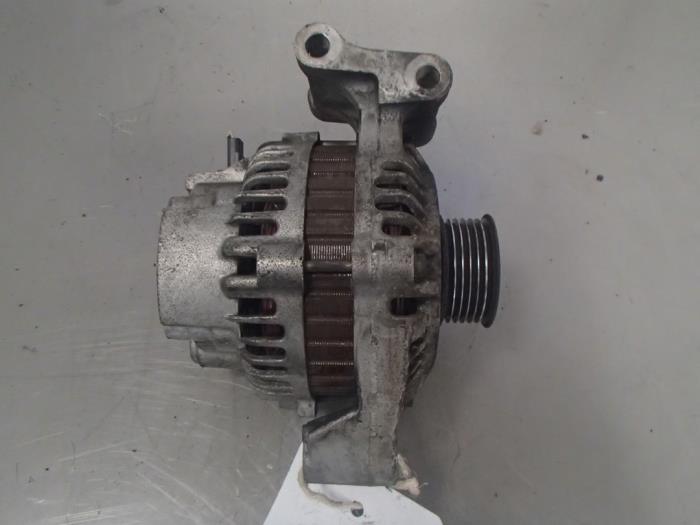Gebrauchte Dynamo Ford Fiesta 4 1.25 16V Preis € 35,00 Margenregelung angeboten von Autosloopbedrijf Jan Pronk B.V.