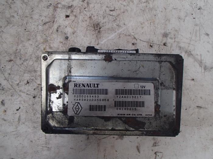 Used Engine management computer Renault Espace (JK) 3.0 dCi V6 24V Grand Espace Price € 100,00 Margin scheme offered by Autosloopbedrijf Jan Pronk B.V.